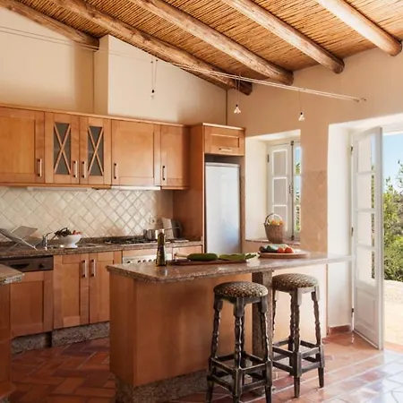 Morro Dos Anjos - Authentic Farmhouse With A View Just 3Km From Olhao Exterior photo